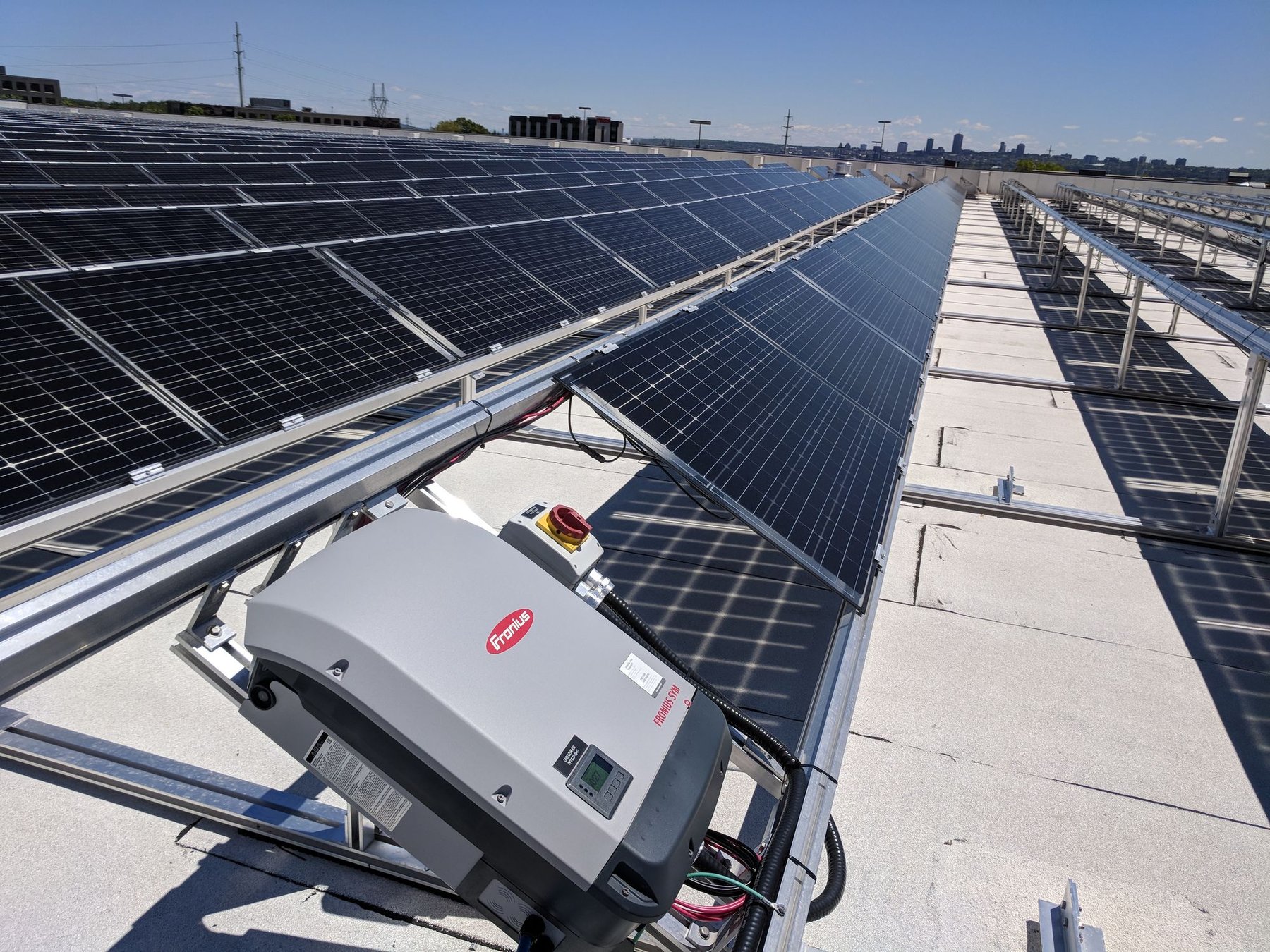 Projet solaire : système énergétique commercial
